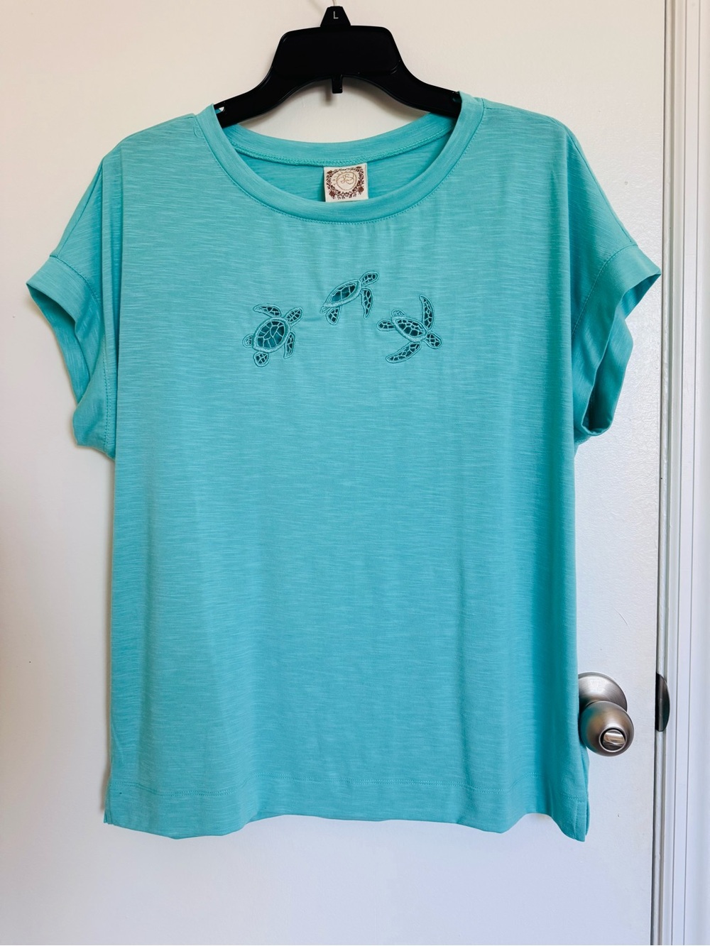 Truself turquoise Short Sleeve Tee with Turtle Embroidery
